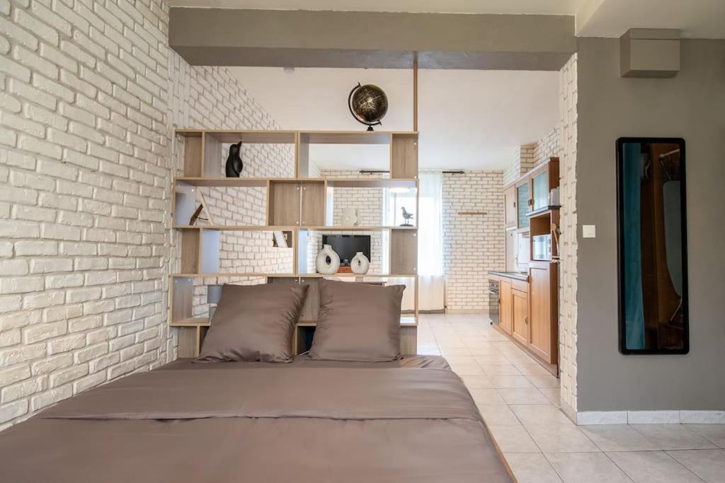 Le Graphite Apartman Auboue Kültér fotó